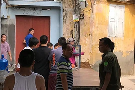 Bé trai hơn 1 tháng tuổi chết trong chậu nước: Nghi phạm là mẹ ruột