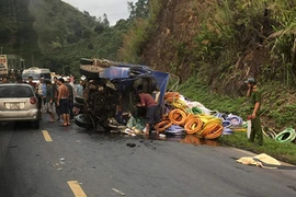 Tai nạn liên hoàn 4 người thương vong ở Dốc Cun, Hòa Bình