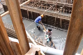 Cận cảnh ngổn ngang của dự án thoát nước làm khổ dân Hà Nội