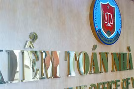 Giá vàng hôm nay 6.12: Có thể còn giảm sâu