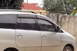 Bi hài chủ xe phải đi "trộm" ô tô của mình