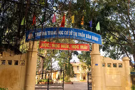 Thành lập tổ xác minh vụ cô giáo bị tố tát học sinh gãy răng