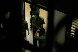 CQĐT thu được gì trong cuộc khám xét nhà ông Phan Văn Vĩnh?