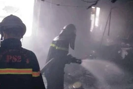 Cận cảnh hiện trường vụ cháy khách sạn Moonview, Hà Nội