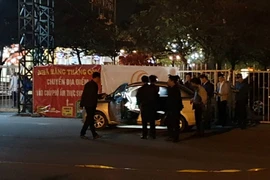 Tài xế taxi nghi bị cứa cổ: Vợ ngất lịm khi nhận tin dữ!
