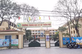 Bộ GD&ĐT vào cuộc vụ nghi vấn thầy giáo lạm dụng tình dục nam sinh Hà Nội