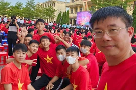 Thầy Hiệu trưởng trải lòng về “thư ngỏ” giữa “tâm bão” dạy thêm học thêm