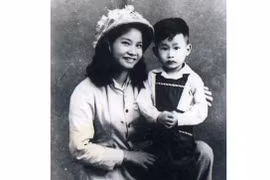 Người mẹ Hà Nội gửi con thơ “xẻ dọc Trường Sơn” cứu nước