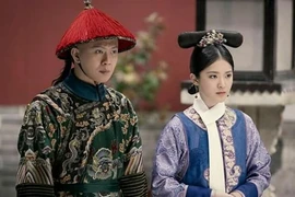 Hoàng đế dùng... ‘chiêu độc' đề phòng phi tần, mỹ nữ gian díu