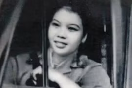 Hoa khôi nữ lái xe Trường Sơn: Chuyện tình vượt bão lửa 