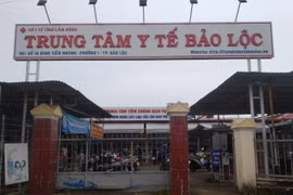 Lâm Đồng: 4 nhà thầu chia nhau gói cung ứng vắc xin tiêm chủng