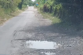 Vụ hai tuyến đường vừa làm xong đã hỏng: UBND huyện Tân Hiệp tổ chức họp khẩn