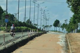 Đồng Xoài (Bình Phước): Vì sao đường Hồ Xuân Hương cứ sửa lại hỏng?