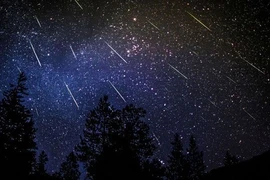 Mưa sao băng đẹp nhất trong năm sẽ bay qua VN