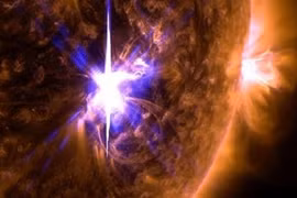 Hiện tượng bất thường từ Mặt trời: Nỗi lo của nhân loại