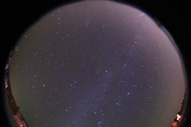 Cách xem và điểm xem mưa sao băng Geminids chuẩn nhất ở VN