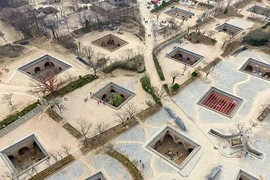 Lạ độc số một: Ngôi làng nghe tiếng không thấy người, thành phố 225 tên...