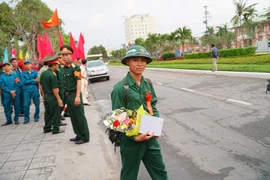 Tân binh Phạm Ngọc Phông..