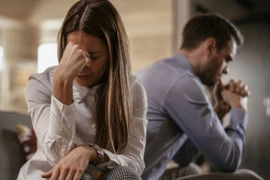 Suốt 3 năm kết hôn không thể động phòng, chồng choáng váng khi nghe thú nhận từ vợ