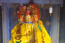 Bí ẩn tượng thần một vú biết...“tuôn sữa“