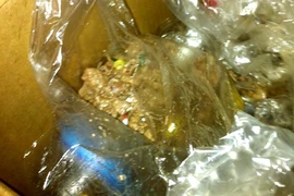 Suất ăn học sinh tiểu học nghi bị xà xẻo