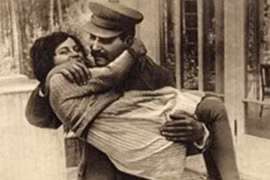 Vì sao con gái Xta-lin bất hạnh suốt đời? 