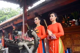 Thắp ba nén hương có ý nghĩa gì? 