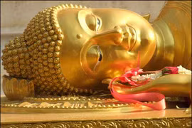 Phật tử tuyệt thực để được dựng tượng Phật