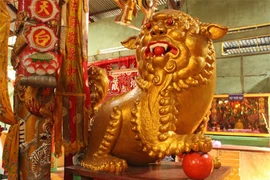 Bí mật ngôi chùa “biến đất sét thành tượng đồng” 