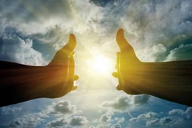 Bác sĩ hàng đầu Mỹ tin vào “thế giới bên kia” 