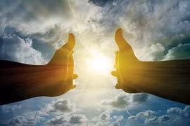 Bác sĩ hàng đầu Mỹ tin vào “thế giới bên kia” 