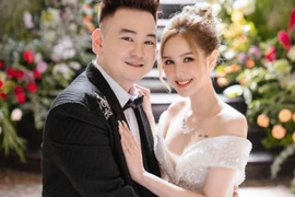 Xemesis "unfollow" Xoài Non trên Instagram gây xôn xao