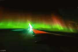 Clip: Người may mắn ghi lại được khoảnh khắc tuyệt đẹp về cực quang