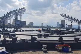 Lễ hội pháo hoa Đà Nẵng 2023: Cận cảnh khán đài 5.000 chỗ 