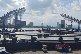 Lễ hội pháo hoa Đà Nẵng 2023: Cận cảnh khán đài 5.000 chỗ 