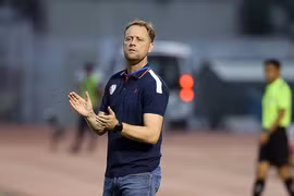 Người Thái lo lắng khi HLV Polking lọt vào tầm ngắm của CLB Việt Nam