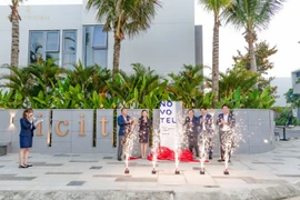 Căn hộ mẫu khu cao tầng thương hiệu Novotel Residence của Regal Group thu hút nhà đầu tư ngày khai trương