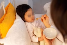 Con có dấu hiệu này sau ăn - cảnh giác với ngộ độc thực phẩm