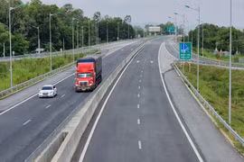 Thủ tướng Chính phủ: Kết nối cao tốc giúp mở ra không gian phát triển mới