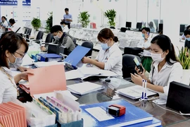 Những cán bộ, công chức, viên chức nào thuộc diện tinh giản biên chế?