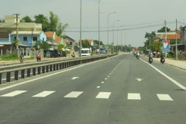 Từ 22h tối 27/9, cấm xe đường dài đi vào tâm bão Quảng Nam - Đà Nẵng