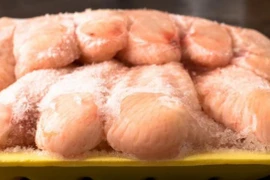 4 tuyệt chiêu giúp chọn cánh gà đông lạnh ngon và an toàn