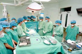 Ca hiến tạng sau chết não đầu tiên ở miền Trung - Tây Nguyên: Cứu sống cùng lúc 2 bệnh nhân