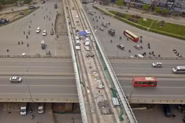 Hà Nội: Dừng nhiều dự án giao thông trọng điểm để chống COVID-19