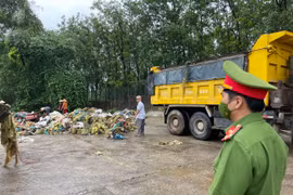 Huế: Công ty cao su Huy Anh xả thải trái phép ra môi trường