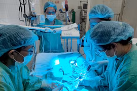 Cứu sống bé sơ sinh mắc chứng tan máu nặng hiếm gặp