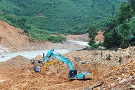 Cứu nạn tại Rào Trăng 3: Cho người nhà nạn nhân vào hiện trường