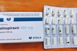 Xác minh việc mua bán thuốc điều trị COVID-19 chưa được cấp phép