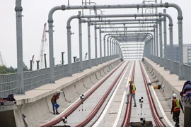 Phó Thủ tướng chỉ đạo gỡ vướng đẩy nhanh tiến độ dự án Metro số 1