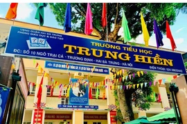 Video: Phụ huynh tố cô giáo dùng thước đánh vào đầu học sinh 